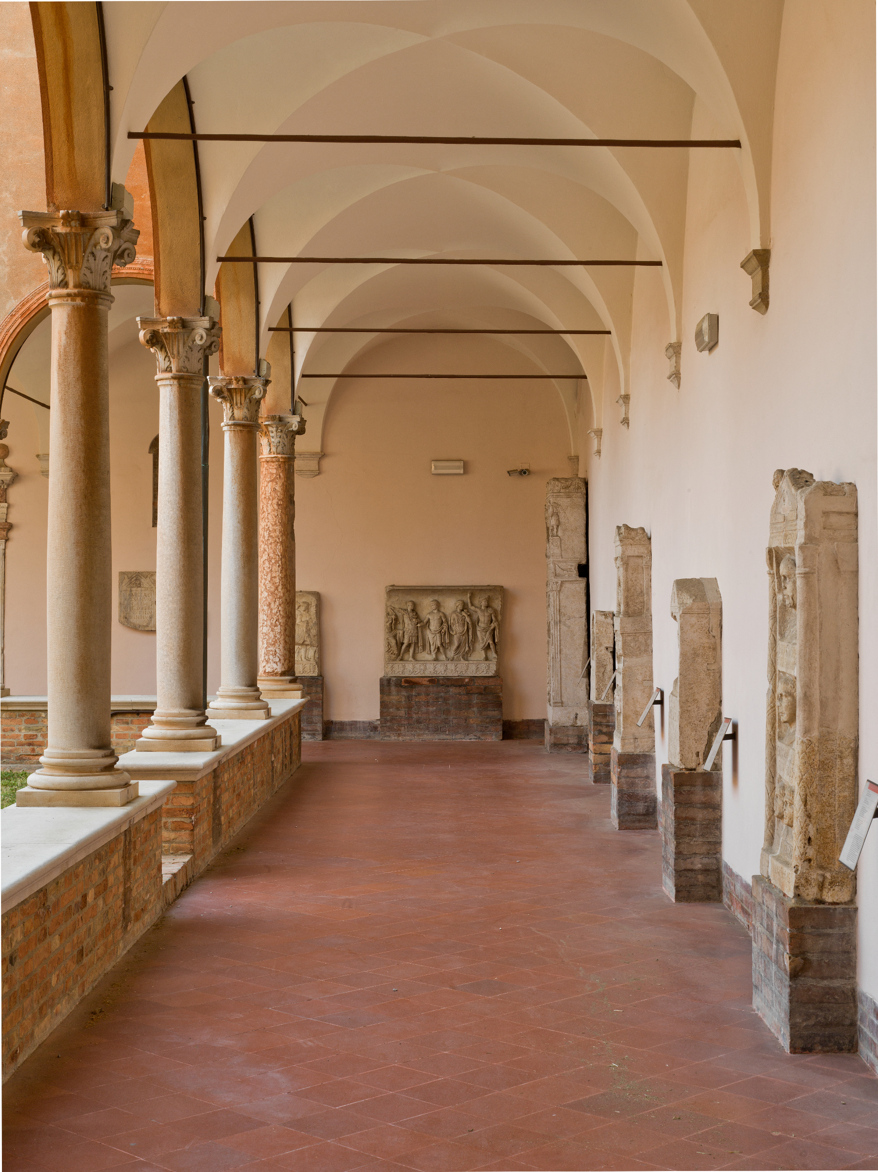 "SCOPRI IL MUSEO CON NOI" > VISITE GUIDATE GRATUITE A CURA DEL PERSONALE DI ACCOGLIENZA DEL MUSEO NAZIONALE DI RAVENNA